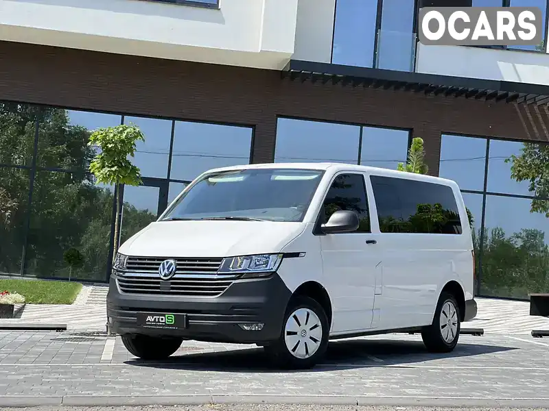 Мінівен Volkswagen Transporter 2021 2 л. Ручна / Механіка обл. Закарпатська, Ужгород - Фото 1/21