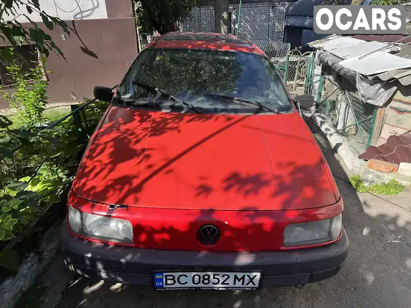 Універсал Volkswagen Passat 1989 1.78 л. Ручна / Механіка обл. Хмельницька, Красилів - Фото 1/9