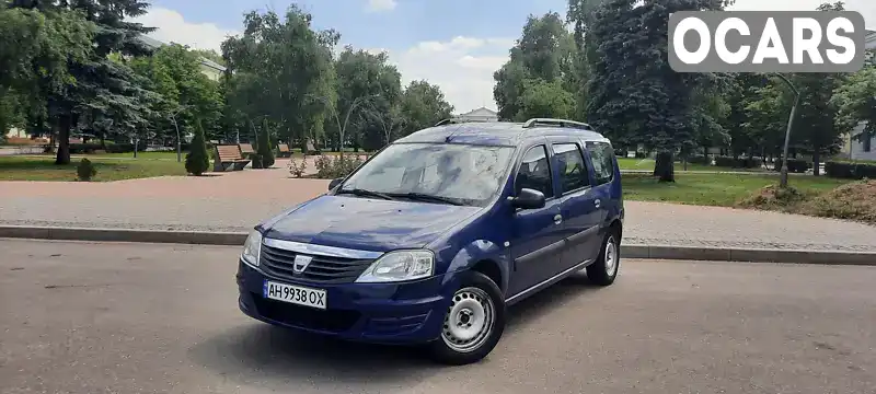 Седан Dacia Logan 2009 1.6 л. Ручна / Механіка обл. Харківська, Ізюм - Фото 1/21