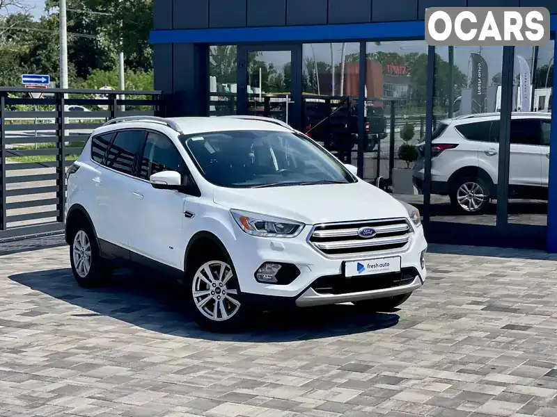 Позашляховик / Кросовер Ford Kuga 2017 2 л. Автомат обл. Рівненська, Рівне - Фото 1/21