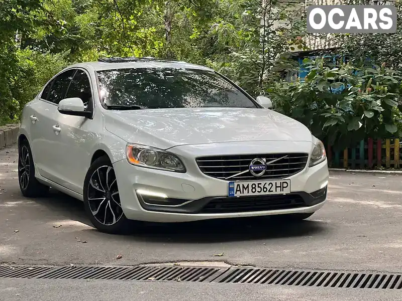 Седан Volvo S60 2015 1.97 л. Автомат обл. Житомирська, Звягель - Фото 1/21