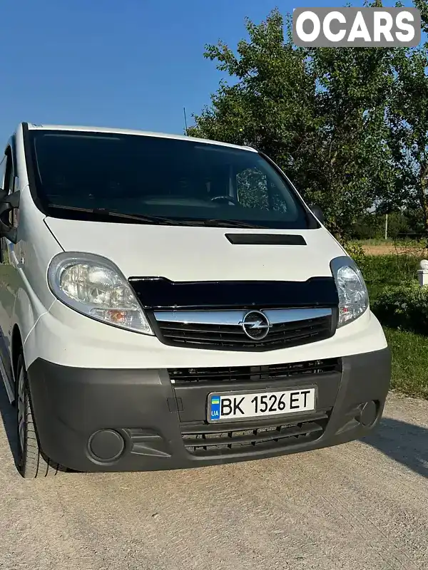 Мінівен Opel Vivaro 2014 2 л. Ручна / Механіка обл. Рівненська, Корець - Фото 1/16