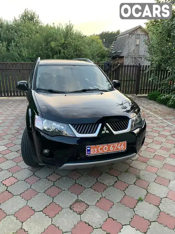 Позашляховик / Кросовер Mitsubishi Outlander XL 2009 2 л. Ручна / Механіка обл. Волинська, Луцьк - Фото 1/7