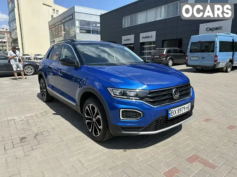 Позашляховик / Кросовер Volkswagen T-Roc 2021 1.5 л. Автомат обл. Хмельницька, Хмельницький - Фото 1/14