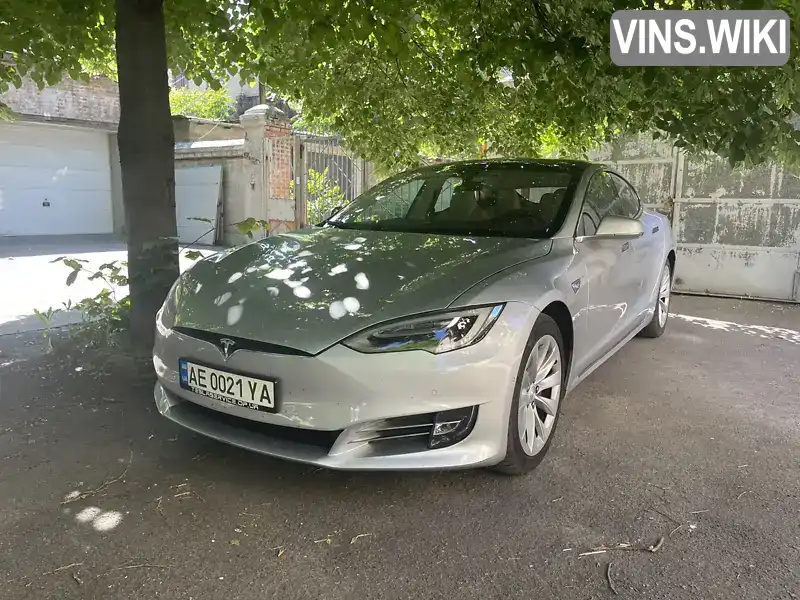 Лифтбек Tesla Model S 2018 null_content л. Автомат обл. Днепропетровская, Днепр (Днепропетровск) - Фото 1/15