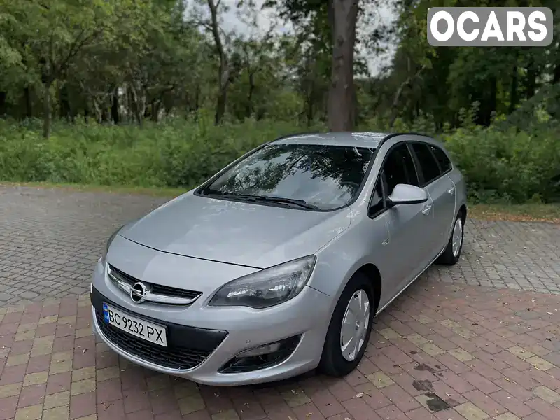 Універсал Opel Astra 2013 1.3 л. Ручна / Механіка обл. Львівська, Кам'янка-Бузька - Фото 1/21