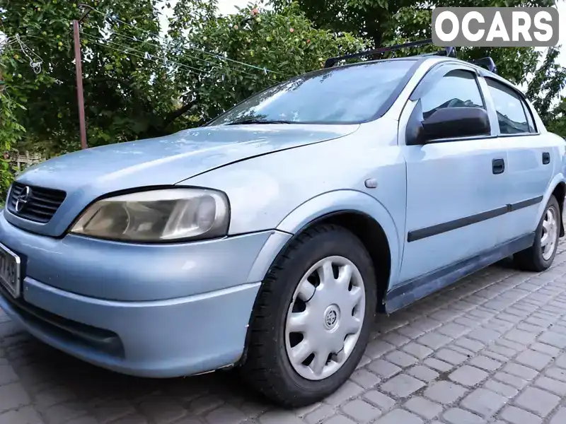 Седан Opel Astra 2004 1.6 л. Ручна / Механіка обл. Львівська, Золочів - Фото 1/7