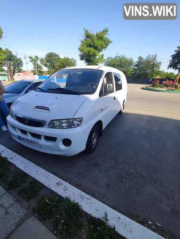 KMJWVH7HP2U397936 Hyundai H-1 2002 Мінівен 2.4 л. Фото 6