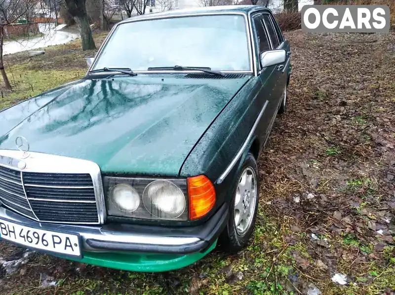 Седан Mercedes-Benz E-Class 1982 1.99 л. Ручна / Механіка обл. Кіровоградська, location.city.smoline - Фото 1/8