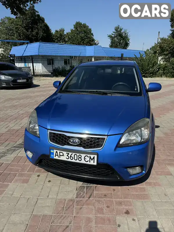 Хетчбек Kia Rio 2010 1.4 л. Автомат обл. Запорізька, Запоріжжя - Фото 1/11