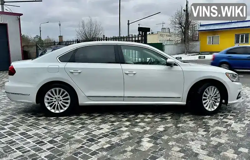 1VWBT7A3XHC038764 Volkswagen Passat 2016 Седан 1.8 л. Фото 6