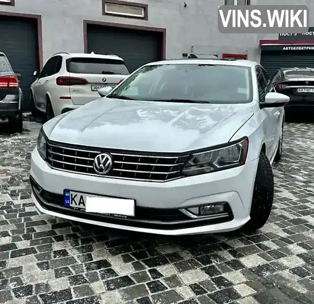 1VWBT7A3XHC038764 Volkswagen Passat 2016 Седан 1.8 л. Фото 8