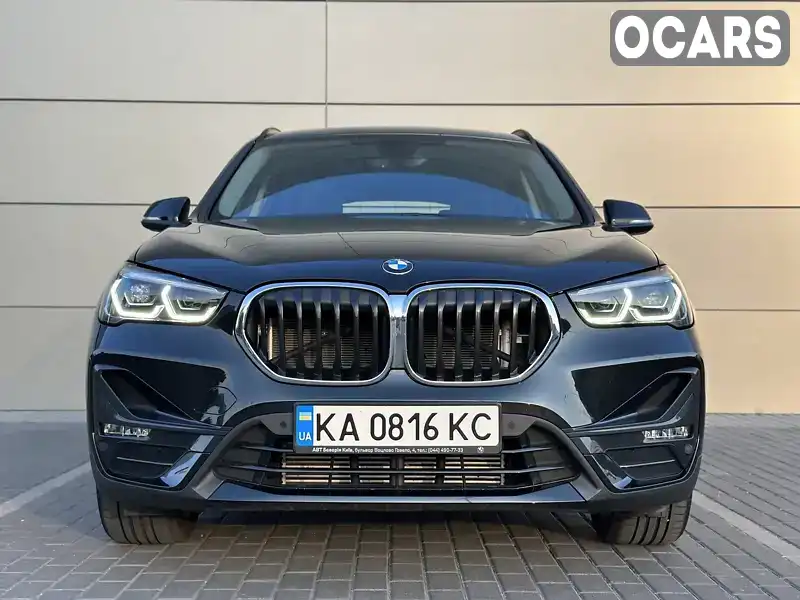 Позашляховик / Кросовер BMW X1 2022 2 л. Автомат обл. Київська, Київ - Фото 1/21