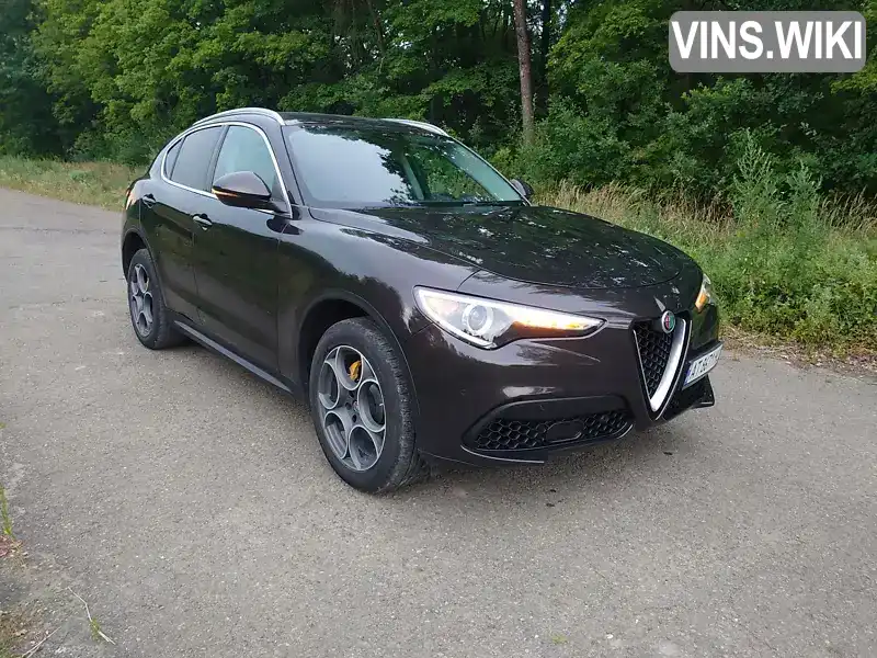 Позашляховик / Кросовер Alfa Romeo Stelvio 2017 2 л. Автомат обл. Івано-Франківська, Коломия - Фото 1/21