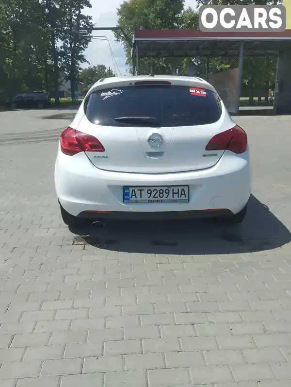 W0LPD6EA0BG040983 Opel Astra 2011 Хэтчбек 1.3 л. Фото 9