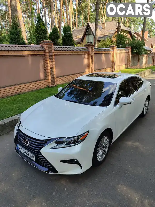 Седан Lexus ES 2015 3.5 л. Автомат обл. Чернігівська, Чернігів - Фото 1/21