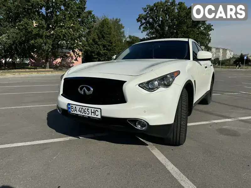 Внедорожник / Кроссовер Infiniti QX70 2016 3.7 л. Автомат обл. Киевская, Киев - Фото 1/21