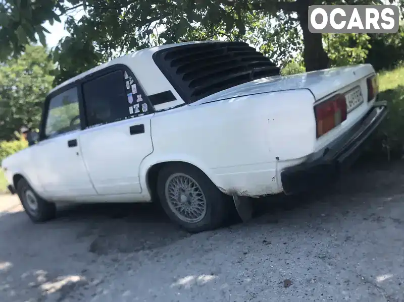 Седан ВАЗ / Lada 2105 1983 1.29 л. Ручна / Механіка обл. Хмельницька, Кам'янець-Подільський - Фото 1/8