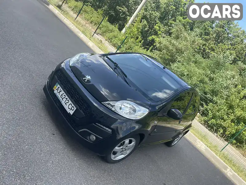 Хетчбек Peugeot 107 2012 1 л. Робот обл. Харківська, Харків - Фото 1/17