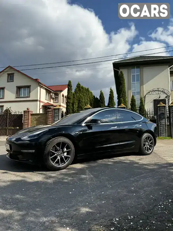 Седан Tesla Model 3 2019 null_content л. Автомат обл. Рівненська, Рівне - Фото 1/21