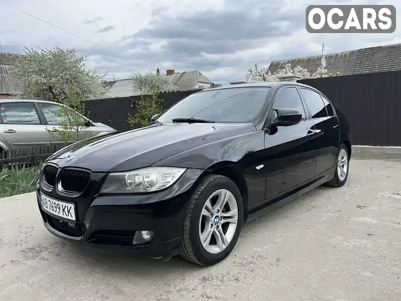 Седан BMW 3 Series 2010 2 л. Автомат обл. Винницкая, Калиновка - Фото 1/15