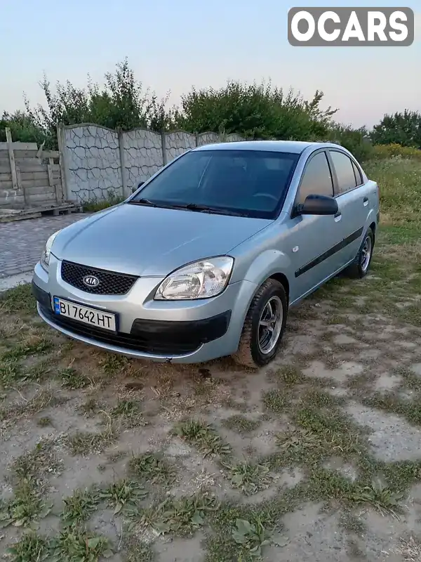 Седан Kia Rio 2008 1.4 л. Ручна / Механіка обл. Полтавська, Полтава - Фото 1/11