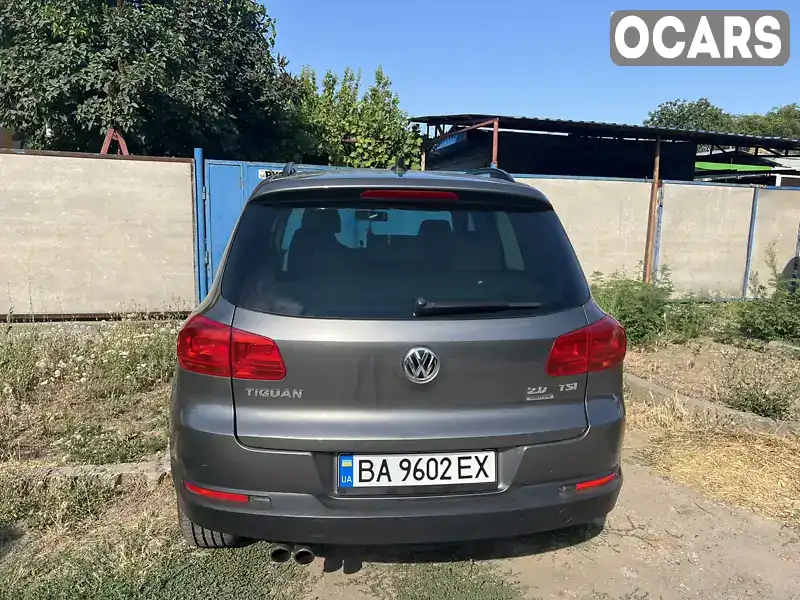 WVGBV7AX7CW006034 Volkswagen Tiguan 2012 Внедорожник / Кроссовер 1.97 л. Фото 2