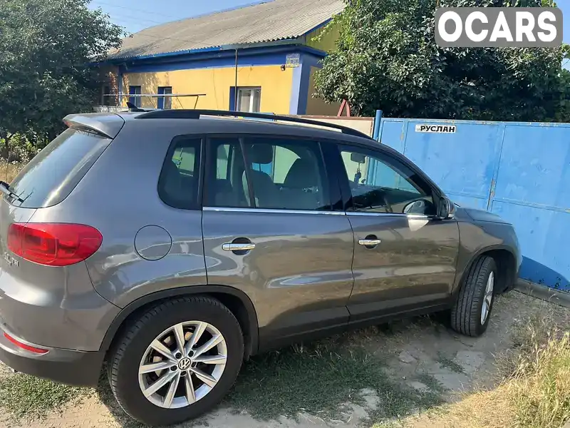 WVGBV7AX7CW006034 Volkswagen Tiguan 2012 Внедорожник / Кроссовер 1.97 л. Фото 3