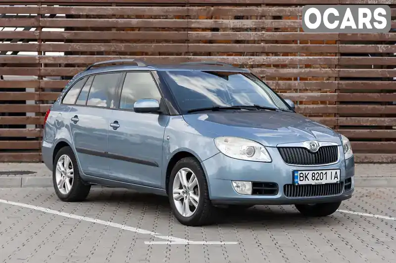 Універсал Skoda Fabia 2008 1.6 л. Ручна / Механіка обл. Рівненська, Дубно - Фото 1/21