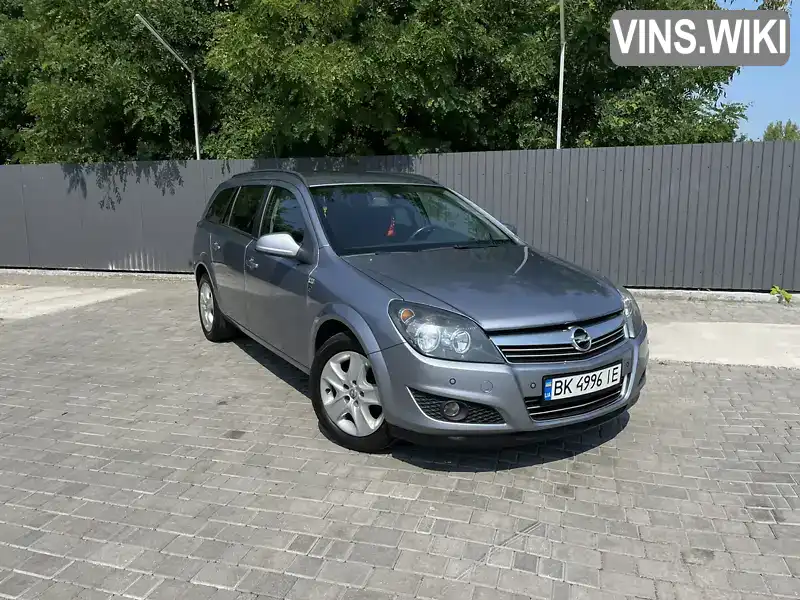 Універсал Opel Astra 2010 1.7 л. Ручна / Механіка обл. Рівненська, Рівне - Фото 1/21