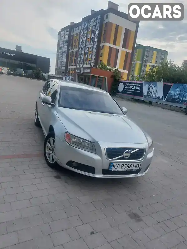 Універсал Volvo V70 2013 2 л. Автомат обл. Тернопільська, Тернопіль - Фото 1/16