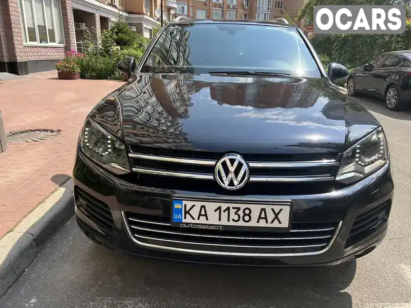 Позашляховик / Кросовер Volkswagen Touareg 2013 2.97 л. Автомат обл. Житомирська, Коростишів - Фото 1/12