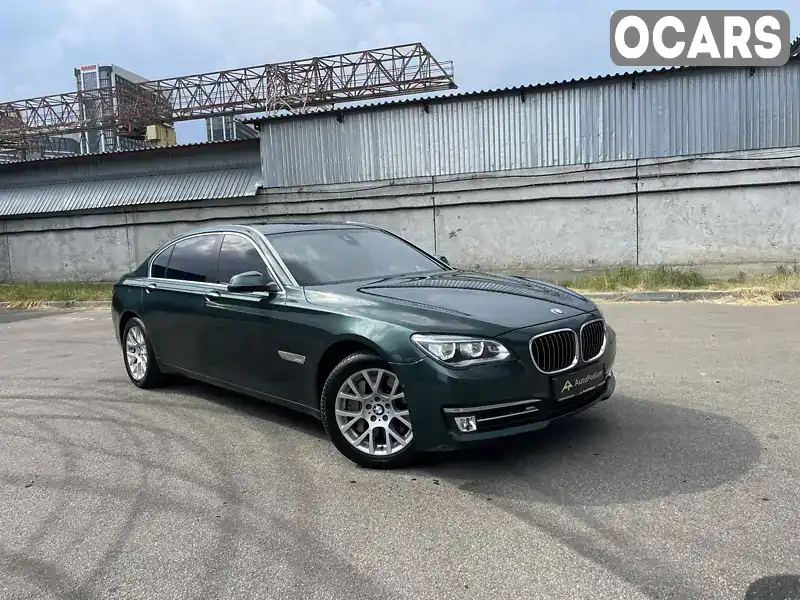 Седан BMW 7 Series 2013 2.99 л. Автомат обл. Київська, Київ - Фото 1/21