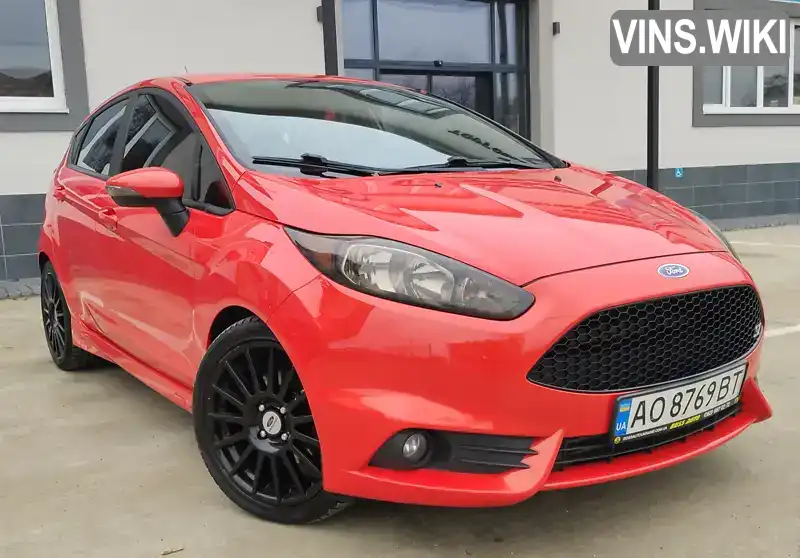 Хетчбек Ford Fiesta 2016 1.6 л. Ручна / Механіка обл. Закарпатська, Ужгород - Фото 1/21