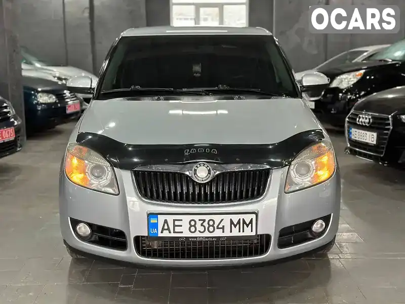 Хетчбек Skoda Fabia 2009 1.39 л. Ручна / Механіка обл. Дніпропетровська, Кам'янське (Дніпродзержинськ) - Фото 1/16