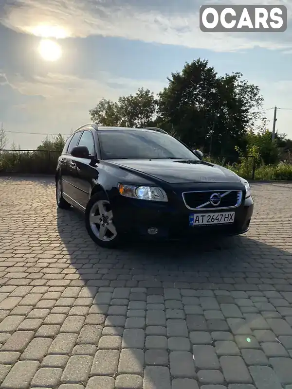 Універсал Volvo V50 2011 2 л. Ручна / Механіка обл. Івано-Франківська, Снятин - Фото 1/21