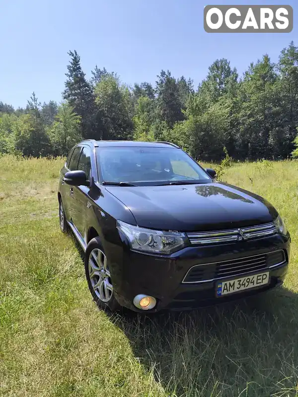 JMBXDGG2WEZ006845 Mitsubishi Outlander 2013 Внедорожник / Кроссовер 2 л. Фото 2