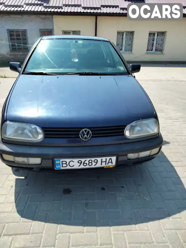 Хетчбек Volkswagen Golf 1994 1.4 л. Ручна / Механіка обл. Рівненська, Острог - Фото 1/9