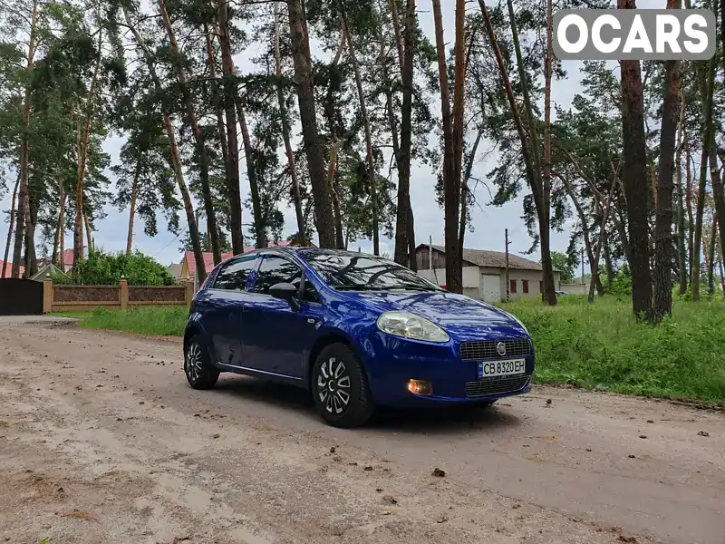 Хетчбек Fiat Grande Punto 2008 1.4 л. Ручна / Механіка обл. Чернігівська, Чернігів - Фото 1/21