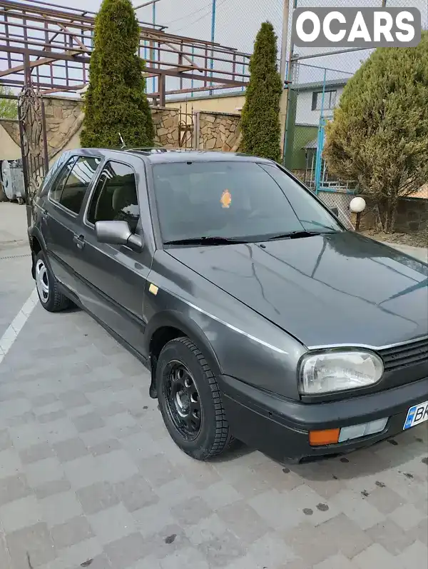 Хетчбек Volkswagen Golf 1993 1.4 л. Ручна / Механіка обл. Рівненська, Сарни - Фото 1/9