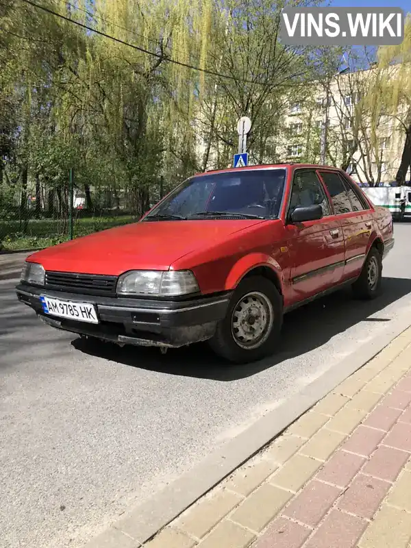 Седан Mazda 323 1988 1.32 л. Ручная / Механика обл. Тернопольская, Тернополь - Фото 1/9