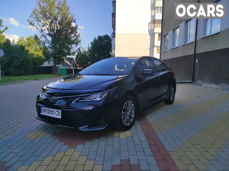 Седан Toyota Corolla 2020 1.6 л. Автомат обл. Житомирська, Звягель - Фото 1/21