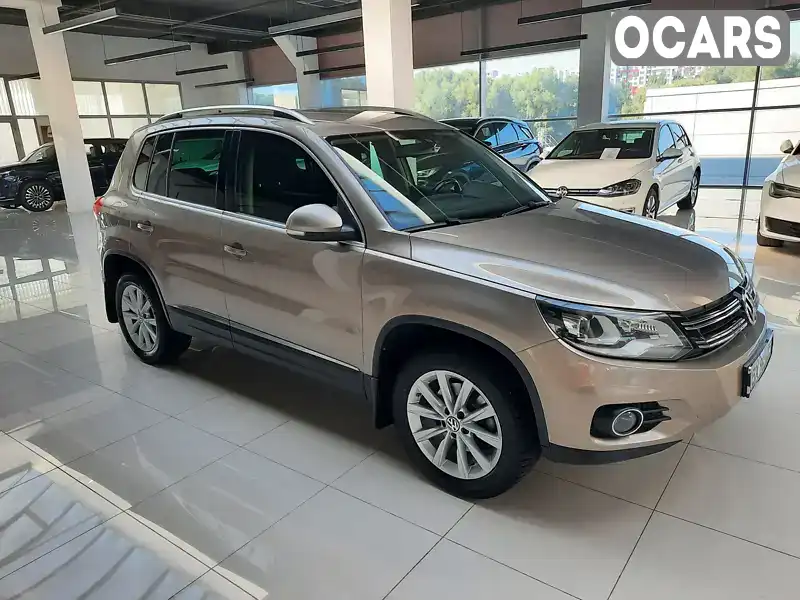 Позашляховик / Кросовер Volkswagen Tiguan 2012 1.97 л. обл. Хмельницька, Кам'янець-Подільський - Фото 1/17