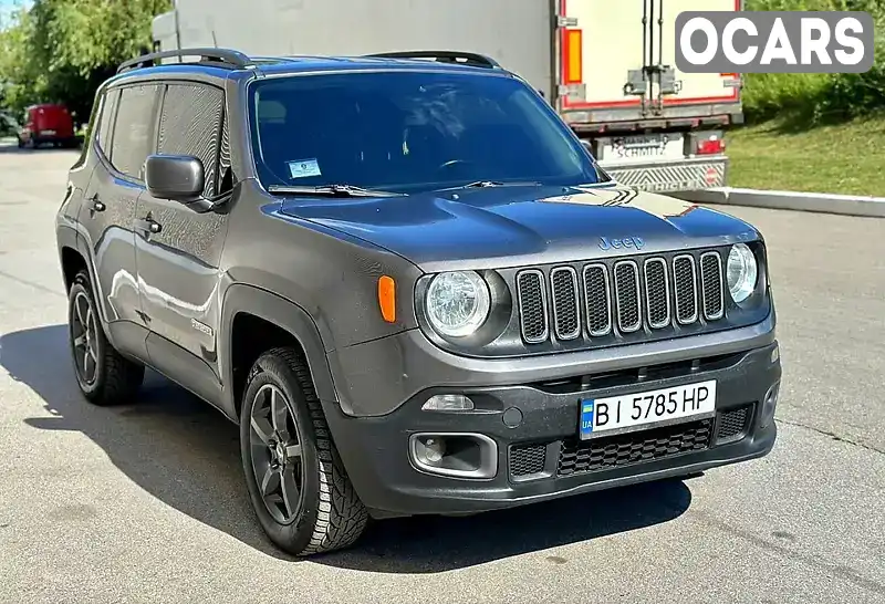 ZACCJBBB7HPE62159 Jeep Renegade 2016 Позашляховик / Кросовер 2.4 л. Фото 1