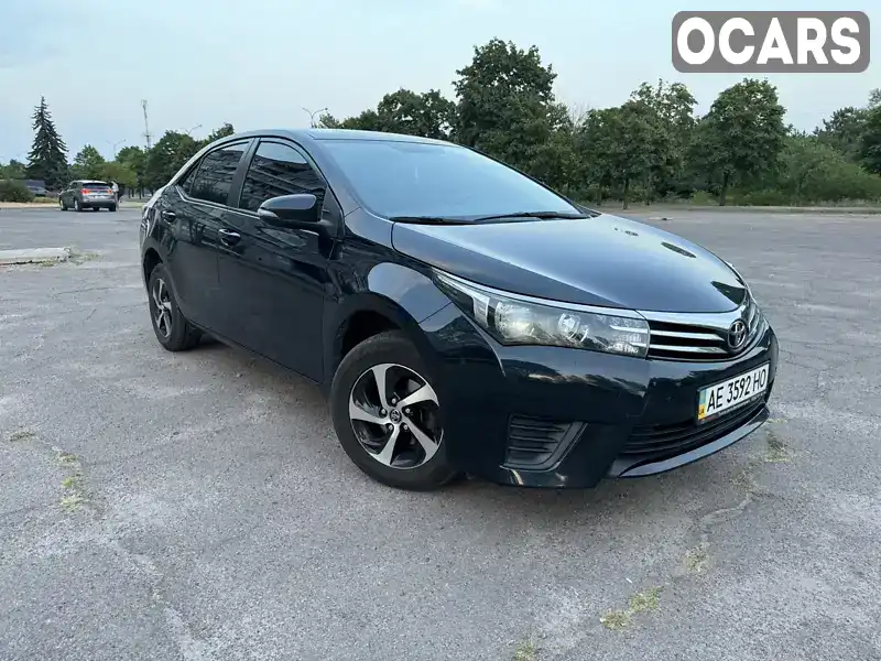 Седан Toyota Corolla 2014 1.33 л. Ручна / Механіка обл. Дніпропетровська, Кам'янське (Дніпродзержинськ) - Фото 1/9