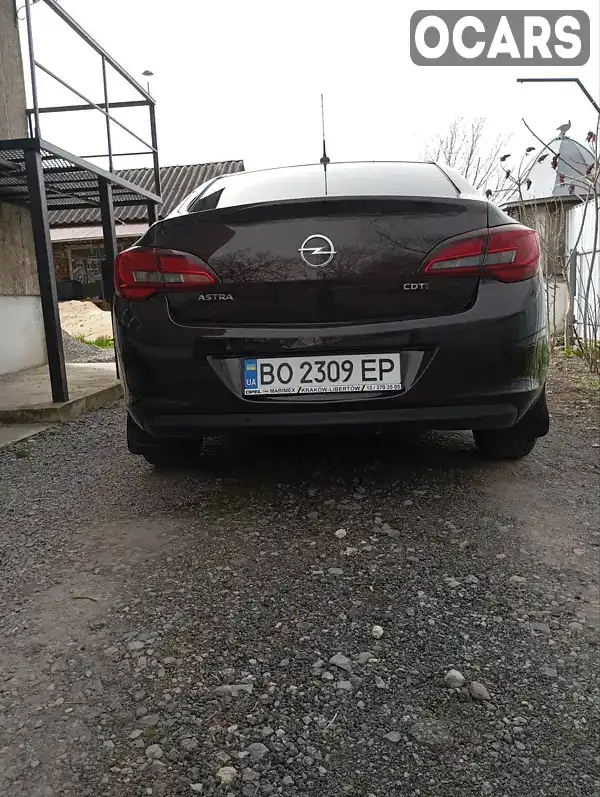 Седан Opel Astra 2016 1.6 л. Ручна / Механіка обл. Тернопільська, Тернопіль - Фото 1/21