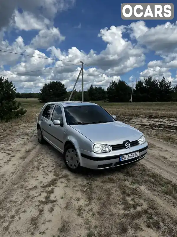 Хетчбек Volkswagen Golf 1997 1.6 л. Ручна / Механіка обл. Рівненська, Дубровиця - Фото 1/10