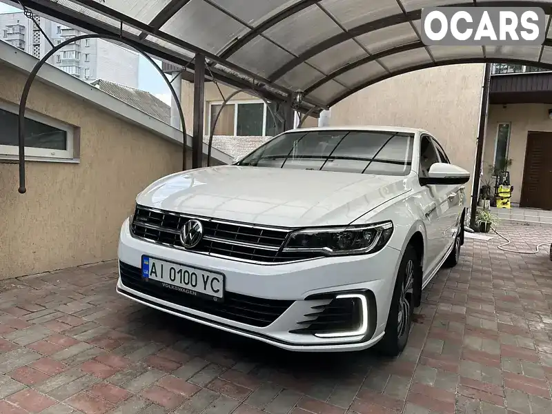 Седан Volkswagen e-Bora 2019 null_content л. Автомат обл. Київська, Бровари - Фото 1/11