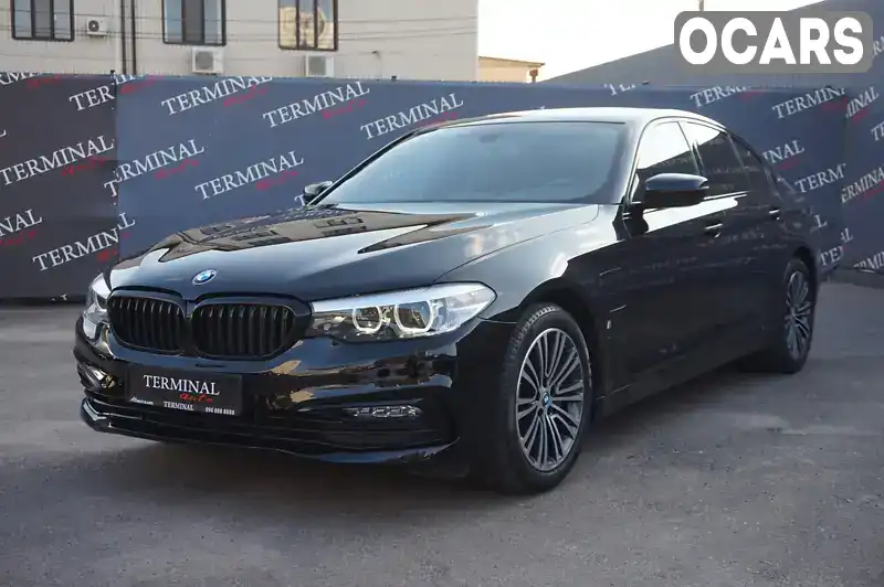 WBAJA9C57JB250769 BMW 5 Series 2018 Седан 2 л. Фото 2