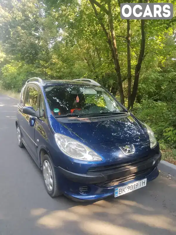 Мікровен Peugeot 1007 2008 1.4 л. Ручна / Механіка обл. Рівненська, Здолбунів - Фото 1/18